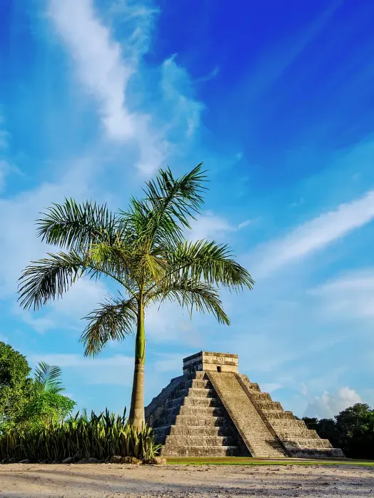 Framed Print : El Castillo or Temple of Kukulcan at sunset, Chichen Itza, Yucatan State, Mexico Framed Print : El Castillo or Temple of Kukulcan at sunset, Chichen Itza, Yucatan State, Mexico