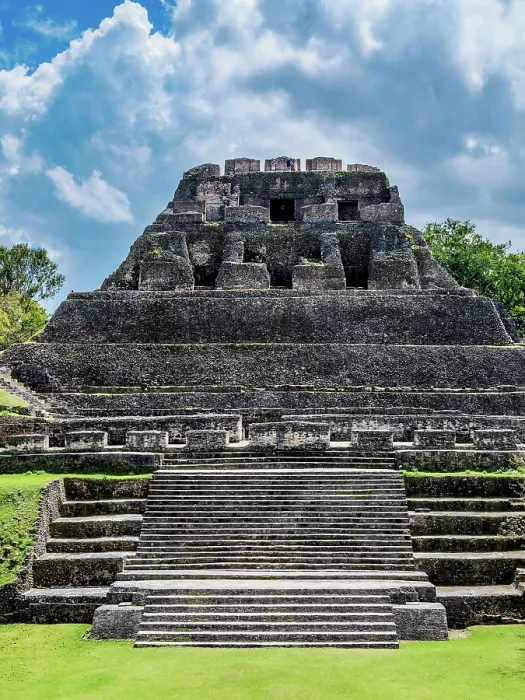 Framed Print : El Castillo, Xunantunich Archaeological Site, Cayo District, Belize Framed Print : El Castillo, Xunantunich Archaeological Site, Cayo District, Belize