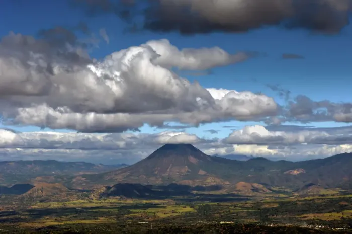 Framed Print : El Chingo Volcano, Borders Guatemala And El Salvador, Viewed From A Coffee Farm On Framed Print : El Chingo Volcano, Borders Guatemala And El Salvador, Viewed From A Coffee Farm On
