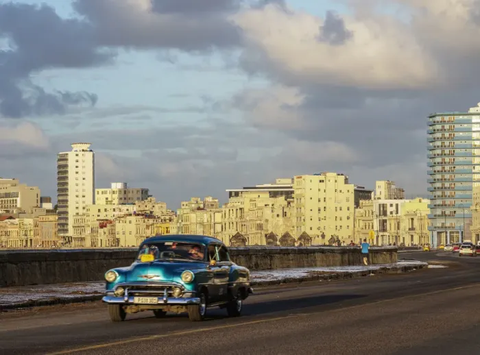 Framed Print : El Malecon at sunset, Havana, La Habana Province, Cuba Framed Print : El Malecon at sunset, Havana, La Habana Province, Cuba