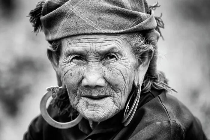 Framed Print : Elderly Hmong woman, Mu Cang Chai, Vietnam, Southwast Asia Framed Print : Elderly Hmong woman, Mu Cang Chai, Vietnam, Southwast Asia