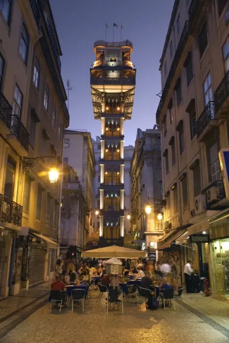 Framed Print : Elevador do Carmo, Baixa, Lisbon, Portugal Framed Print : Elevador do Carmo, Baixa, Lisbon, Portugal