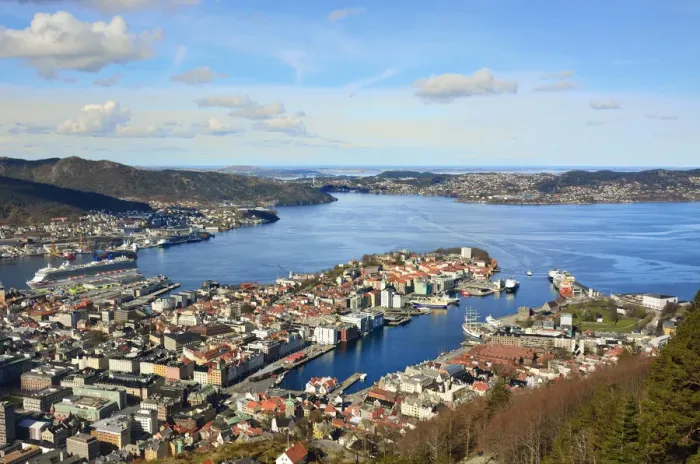 Framed Print : Elevated view over central Bergen. Hordaland, Norway Framed Print : Elevated view over central Bergen. Hordaland, Norway