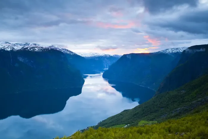 Framed Print : Elevated view over a dramatic bend in the Aurlands Fjord, Aurlands Fjord, Sogn og Framed Print : Elevated view over a dramatic bend in the Aurlands Fjord, Aurlands Fjord, Sogn og