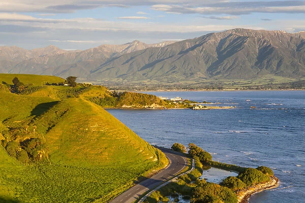 Elevated view over dramatic coastal landscape, Kaikoura, South Island, New Zealand