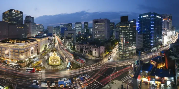 Framed Print : Elevated view over Fountain Square, the Bank of Korea, financial district, Seoul