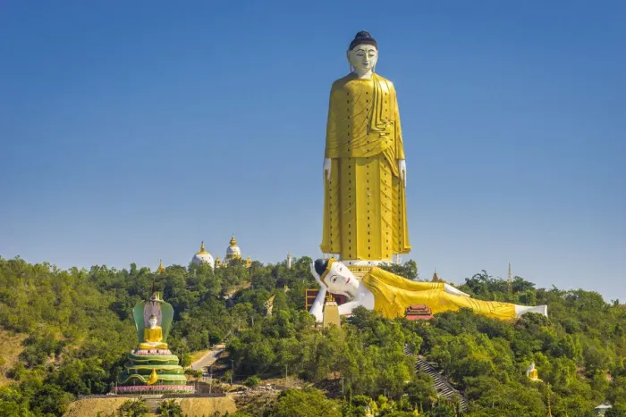 Framed Print : Elevated view of Maha Bodhi Ta Htaung Standing Buddha, Reclining Buddha