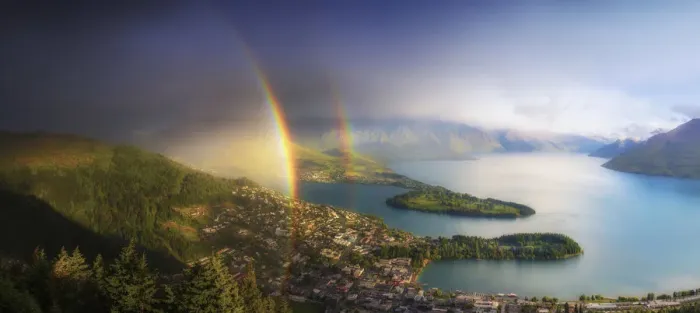 Framed Print : Elevated view of Queenstown and Wakatipu lake with a double rainbow, South Island