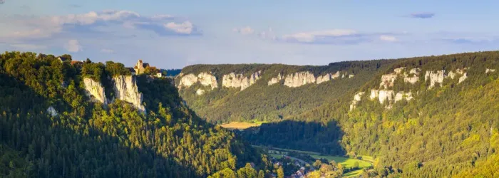 Framed Print : Elevated view towards Werenwag Castle over the picturesque Danube Valley, Swabia