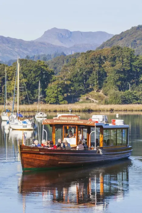 Framed Print : England, Cumbria, Lake District, Windermere, Ambleside, Sightseeing Boat Framed Print : England, Cumbria, Lake District, Windermere, Ambleside, Sightseeing Boat