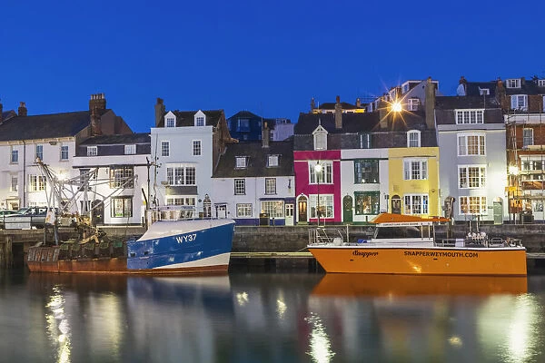 England, Dorset, Weymouth, Weymouth Harbour at Night