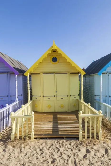 Framed Print : England, Essex, Mersea Island, Beach Huts Framed Print : England, Essex, Mersea Island, Beach Huts