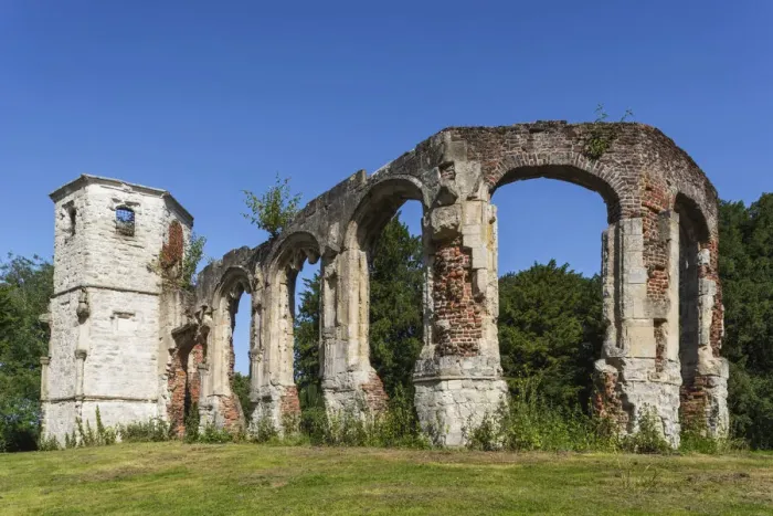 Framed Print : England, Hampshire, Basingstoke, Ruins of The Holy Trinity Chapel in The Holy Ghost Cemetery Framed Print : England, Hampshire, Basingstoke, Ruins of The Holy Trinity Chapel in The Holy Ghost Cemetery