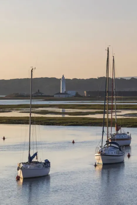 Framed Print : England, Hampshire, The New Forest, Keyhaven, Hurst Castle and Lighthouse
