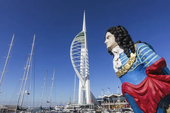 Framed Print : England, Hampshire, Portsmouth, Daytime View of Ships Figurehead and The Spinnaker Tower and Gunwharf Quays Framed Print : England, Hampshire, Portsmouth, Daytime View of Ships Figurehead and The Spinnaker Tower and Gunwharf Quays