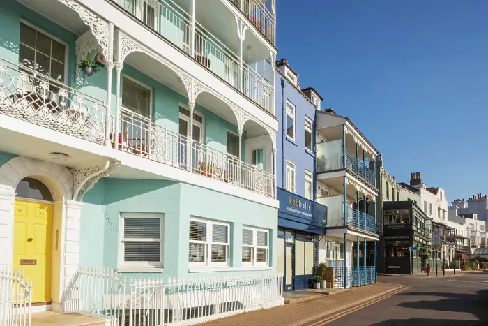 Framed Print : England, Kent, Broadstairs, Victoria Parade Framed Print : England, Kent, Broadstairs, Victoria Parade