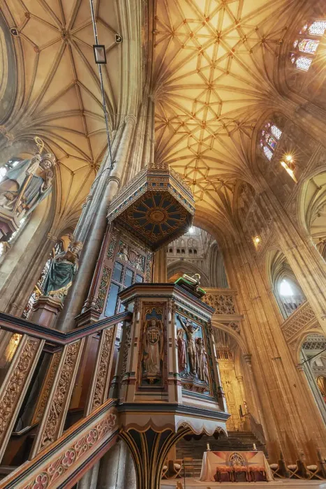 Framed Print : England, Kent, Canterbury, Canterbury Cathedral, Interior view of The Pulpit and Aisle Framed Print : England, Kent, Canterbury, Canterbury Cathedral, Interior view of The Pulpit and Aisle