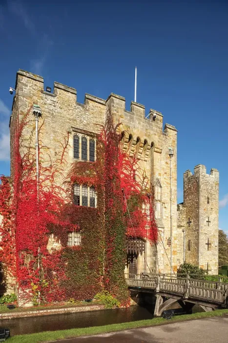 Framed Print : England, Kent, Edenbridge, Hever, Hever Castle in the Autumn