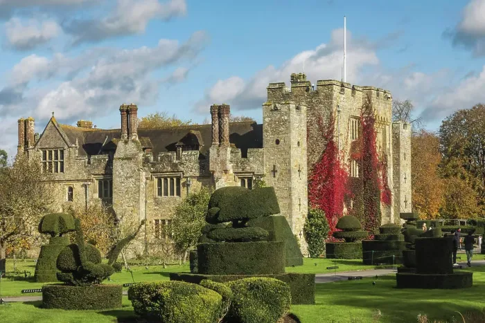 Framed Print : England, Kent, Edenbridge, Hever, Hever Castle in the Autumn Framed Print : England, Kent, Edenbridge, Hever, Hever Castle in the Autumn