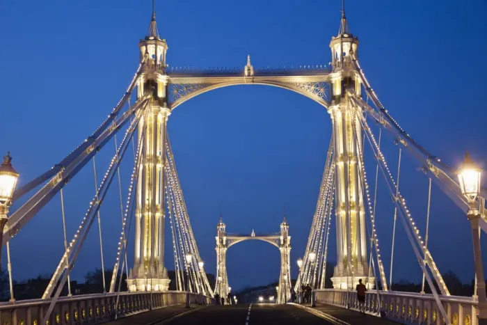 Framed Print : England, London, Chelsea, Albert Bridge Framed Print : England, London, Chelsea, Albert Bridge