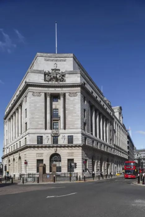 Framed Print : England, London, City of London, NatWest Bank Building on the Corner of Princes Street and Poultry