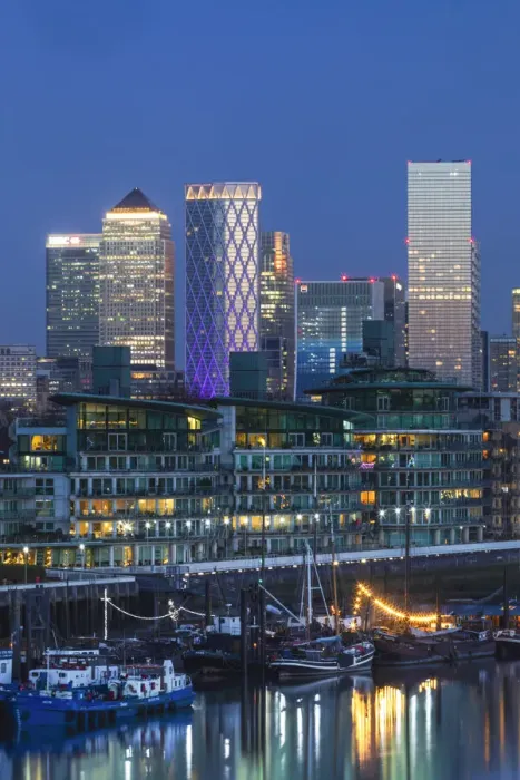 Framed Print : England, London, Docklands, River Thames and Canary Wharf Skyline at dusk Framed Print : England, London, Docklands, River Thames and Canary Wharf Skyline at dusk