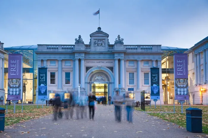 Framed Print : England, London, Greenwich, National Maritime Musuem at twilight Framed Print : England, London, Greenwich, National Maritime Musuem at twilight