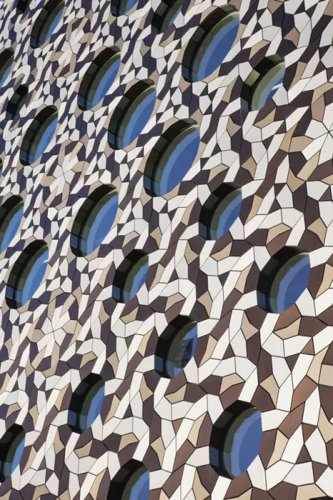 Framed Print : England, London, Greenwich Peninsula, Ravensbourne College Buliding Windows, Design Framed Print : England, London, Greenwich Peninsula, Ravensbourne College Buliding Windows, Design