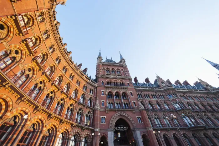 Framed Print : England, London, Kings Cross, St Pancras Renaissance Hotel Framed Print : England, London, Kings Cross, St Pancras Renaissance Hotel