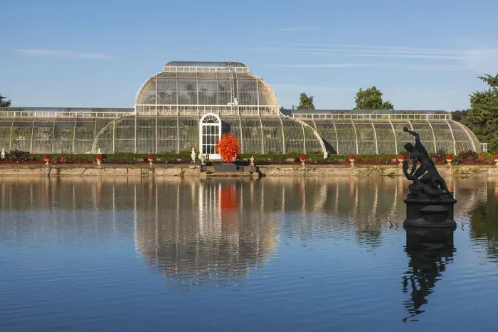 Framed Print : England, London, Richmond, Kew Gardens, The Palm House Reflected in Lake Framed Print : England, London, Richmond, Kew Gardens, The Palm House Reflected in Lake