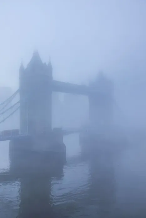 Framed Print : England, London, River Thames and Tower Bridge in the Early Morning Mist Framed Print : England, London, River Thames and Tower Bridge in the Early Morning Mist
