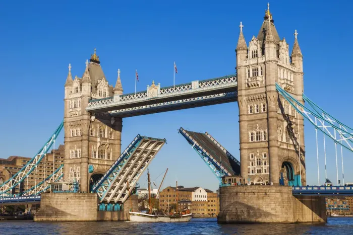 Framed Print : England, London, Southwark, Tower Bridge