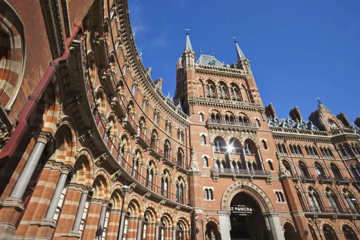 Framed Print : England, London, St. Pancras, Facade of Marriot St. Pancras Renaissance Hotel Framed Print : England, London, St. Pancras, Facade of Marriot St. Pancras Renaissance Hotel