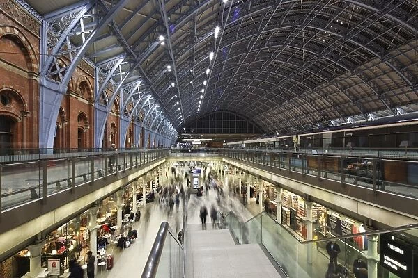England, London. St. Pancras International, home of Eurostar and gateway to the Continent