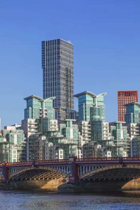 Framed Print : England, London, Vauxhall, Vauxhall Bridge and St. George Framed Print : England, London, Vauxhall, Vauxhall Bridge and St. George