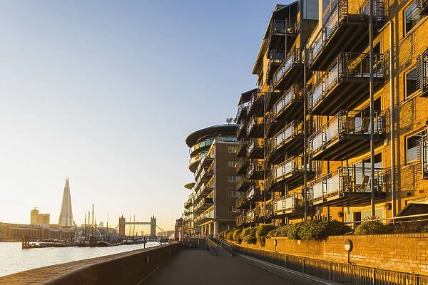 England, London, Wapping, Cinnabar Wharf Riverside Residential Apartment Complex