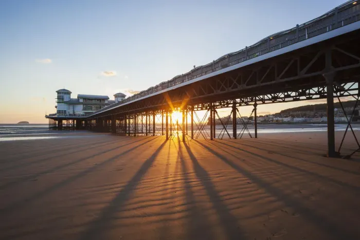 Framed Print : England, Somerset, Weston-Super-Mare, The Grand Pier Framed Print : England, Somerset, Weston-Super-Mare, The Grand Pier