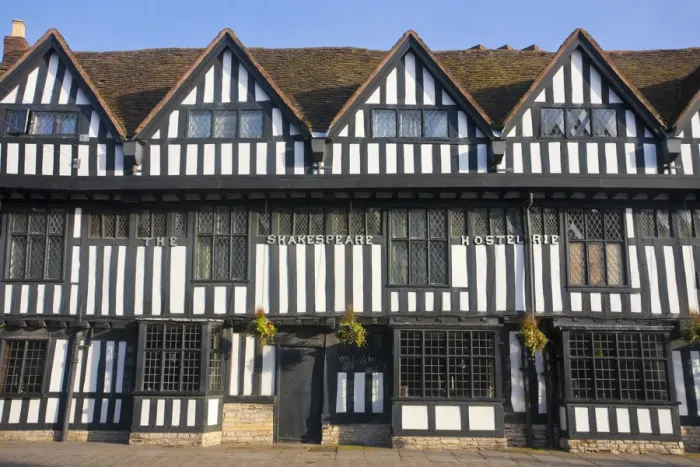 Framed Print : England, Warwickshire, Stratford-upon-Avon, Church Street, The Shakespeare Hostelerie Framed Print : England, Warwickshire, Stratford-upon-Avon, Church Street, The Shakespeare Hostelerie