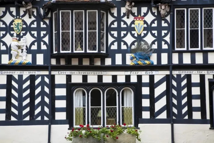 Framed Print : England, Warwickshire, Warwick, Lord Leycester Hospital, Courtyard, timber framed building Framed Print : England, Warwickshire, Warwick, Lord Leycester Hospital, Courtyard, timber framed building