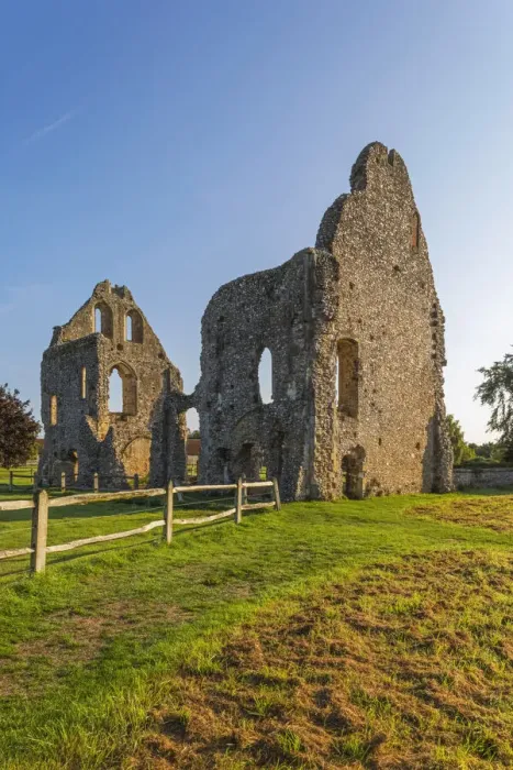 Framed Print : England, West Sussex, Chichester, Boxgrove Priory