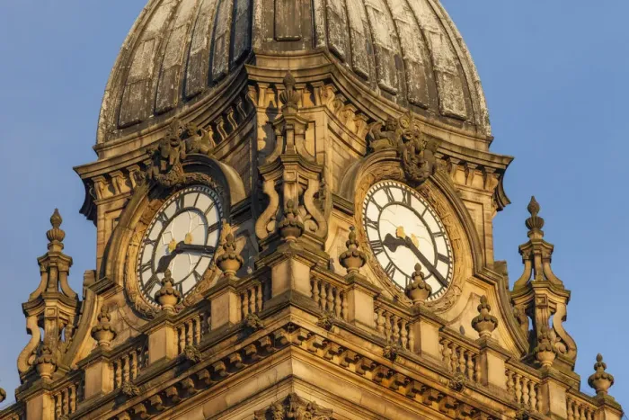 Framed Print : England, Yorkshire, Leeds, Leeds Town Hall, The Town Hall Clock Framed Print : England, Yorkshire, Leeds, Leeds Town Hall, The Town Hall Clock