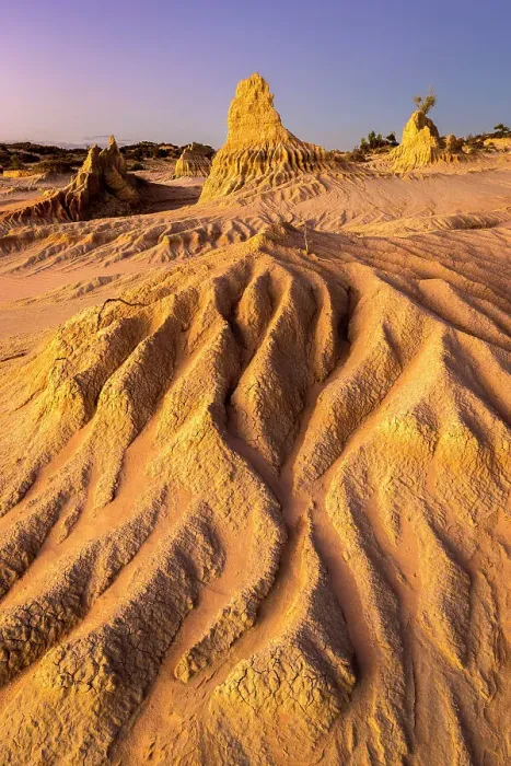 Framed Print : Eroded landscape known as the Walls of China in Lake Mungo at dusk, Mungo National Park, New South Wales, Australia Framed Print : Eroded landscape known as the Walls of China in Lake Mungo at dusk, Mungo National Park, New South Wales, Australia
