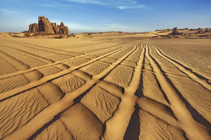 Framed Print : Erosion landscape in Tassili du Hoggar with car traces - Algeria, Tassili Hoggar Framed Print : Erosion landscape in Tassili du Hoggar with car traces - Algeria, Tassili Hoggar