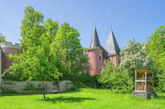 Framed Print : Erpeldange castle near Ettelbruck, Canton Diekirch, Luxembourg