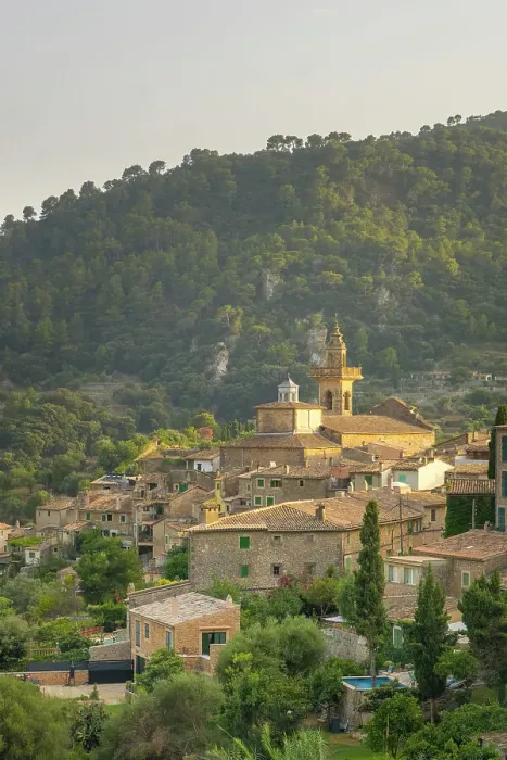 Framed Print : Esglesia de Sant Bartomeu, Valldemossa, Serra de Tramuntana, Mallorca, Balearic Islands, Spain Framed Print : Esglesia de Sant Bartomeu, Valldemossa, Serra de Tramuntana, Mallorca, Balearic Islands, Spain