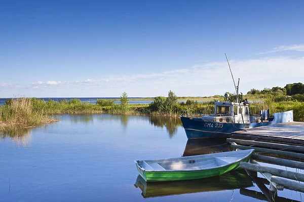 Estonia, Southwestern Estonia, Vorts Jarv lake area, Valma, small harbor on Vorts