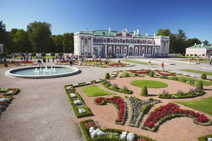 Framed Print : Estonia, Tallinn, Kadriorg Palace