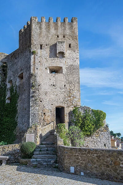 Europe, France, Cote D'Azur. The castle of Roquebrune