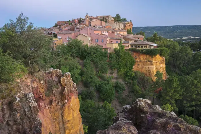 Framed Print : Europe, France, Provence, Vaucluse, View of Roussillon Framed Print : Europe, France, Provence, Vaucluse, View of Roussillon