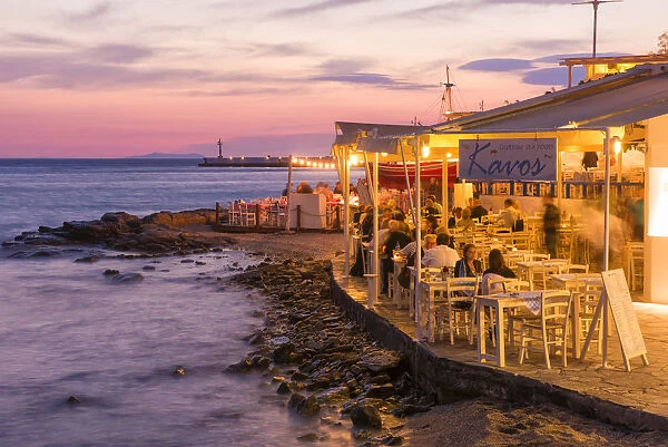 Europe, Greece, Cyclades island, Aegean Sea, Mykonos, Myconos harbour restaurant